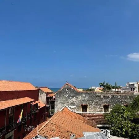 Apartamento Luxury Historic House • 5 Bedroom • Location *